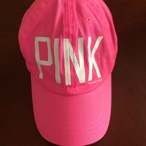 VS PINK Hat- NWOT